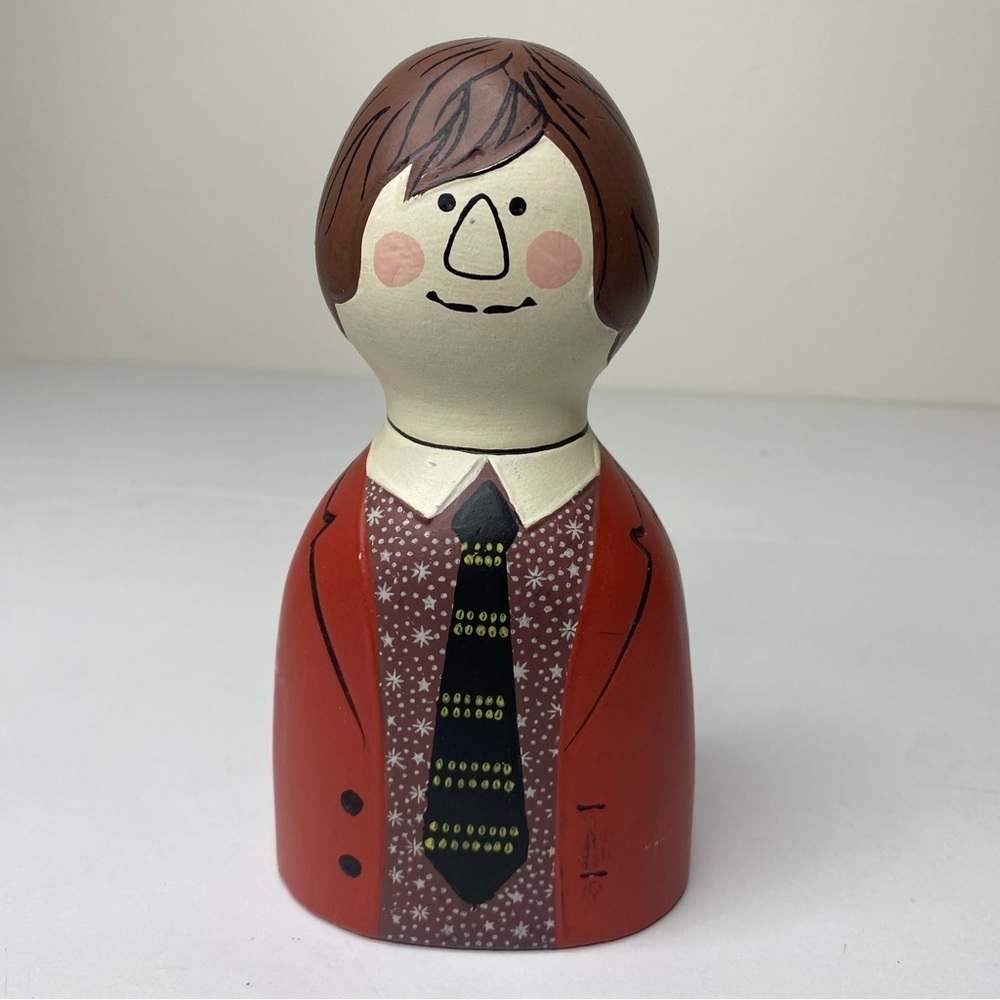 Vintage Artamount MCM Figural Man Suit Tie Money Coin Bank Japan Paper Mache